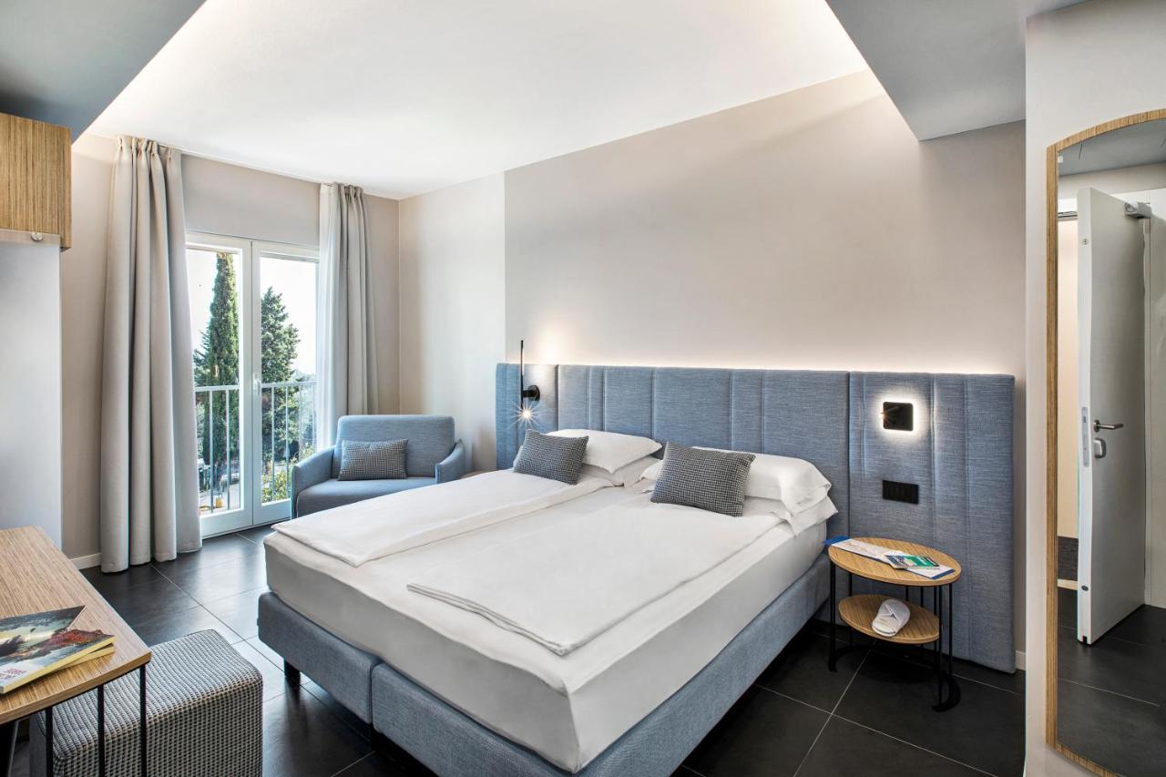 Reflection Boutique Hotels Тосколано-Мадерно Екстер'єр фото