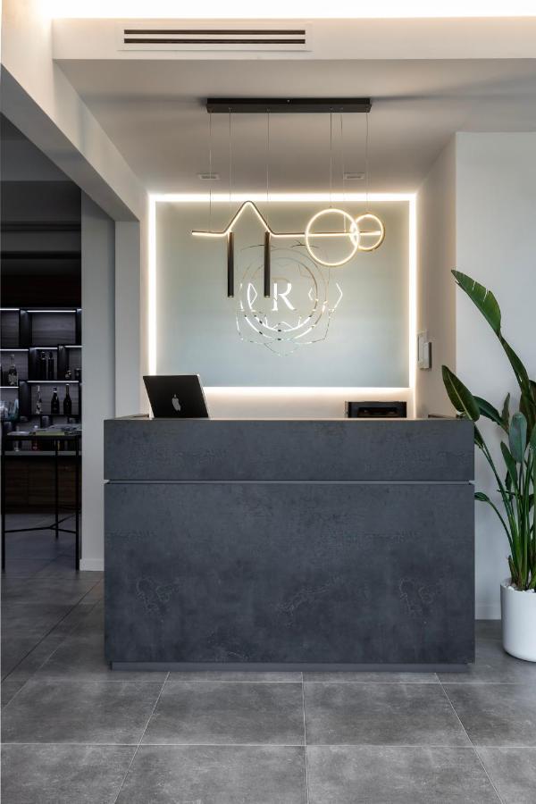 Reflection Boutique Hotels Тосколано-Мадерно Екстер'єр фото