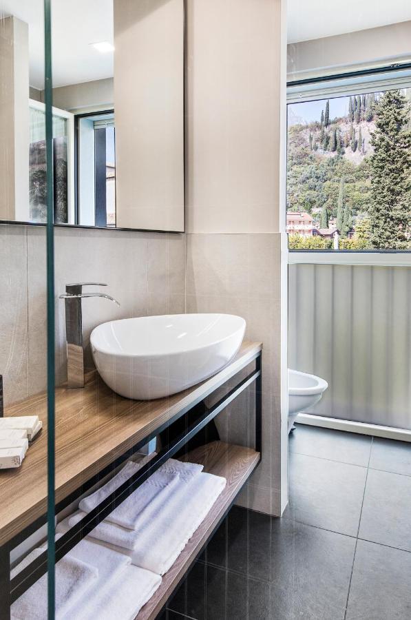 Reflection Boutique Hotels Тосколано-Мадерно Екстер'єр фото