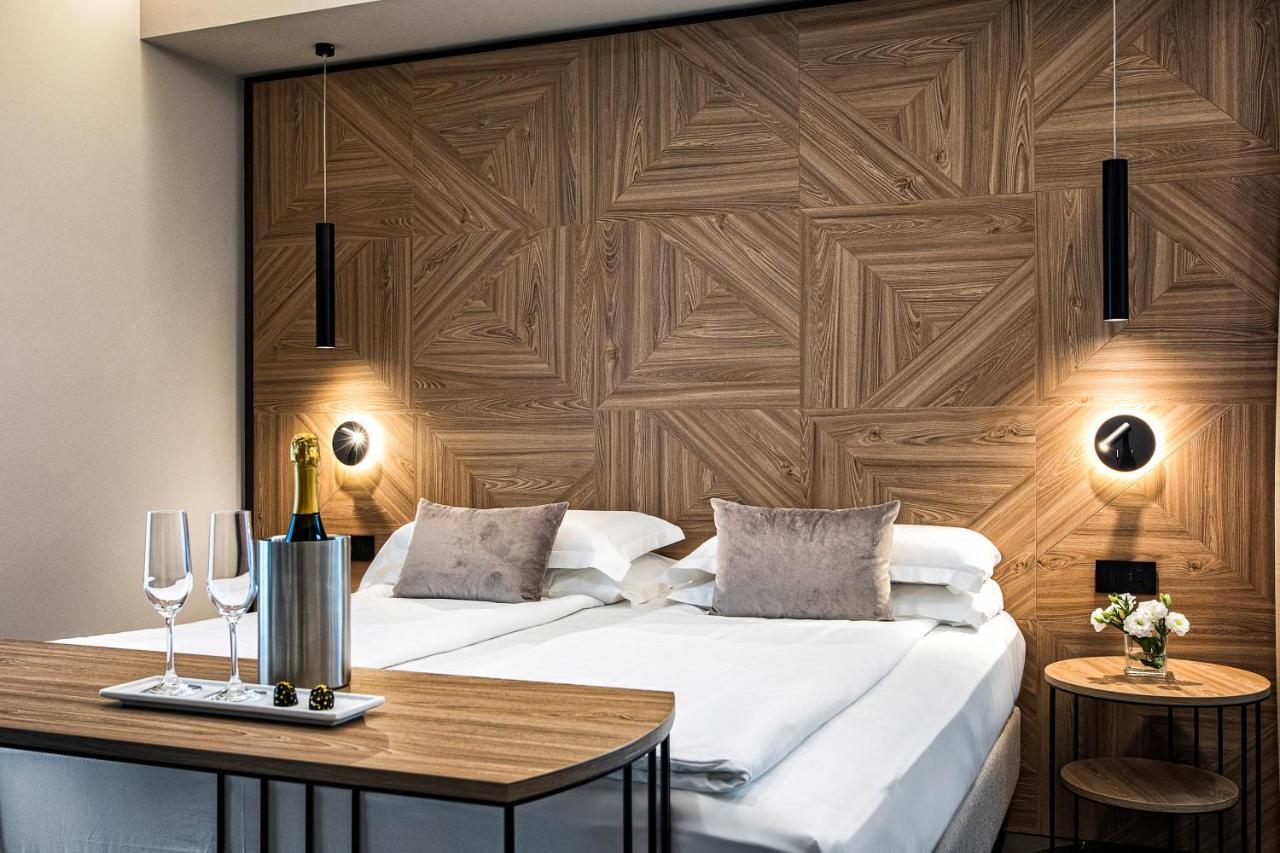 Reflection Boutique Hotels Тосколано-Мадерно Екстер'єр фото