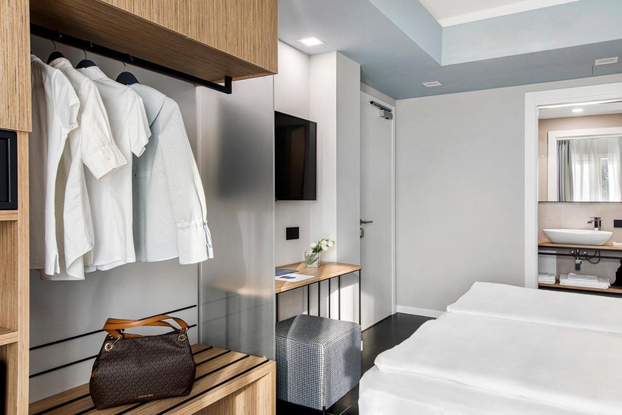 Reflection Boutique Hotels Тосколано-Мадерно Екстер'єр фото